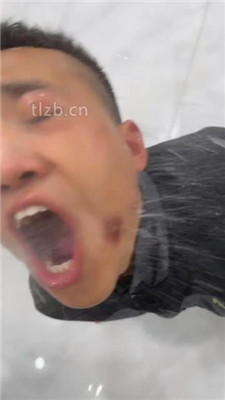 图片[11]-辣姐】嘴塞袜子物化狗奴/踩踏喂食/喝洗脚水