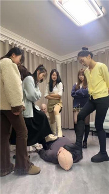 图片[16]-狗哥】强推-七素人女神重度玩狗