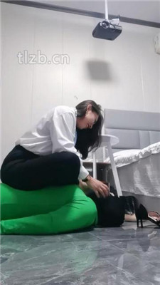 图片[4]-冷御女王】板子抽打/鞋抽耳光/脚插嘴