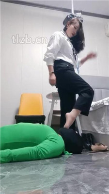 图片[16]-冷御女王】板子抽打/鞋抽耳光/脚插嘴