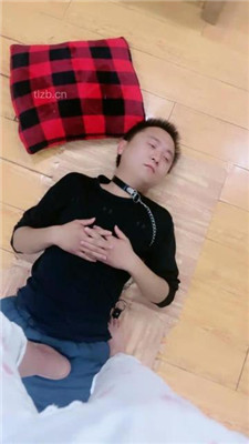 图片[4]-西西】圈养狗犬化伺候下】