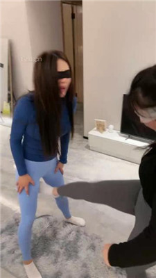 图片[15]-橙宝】3母畜群虐-奴下奴/白袜踩踏/掐脖/转胯