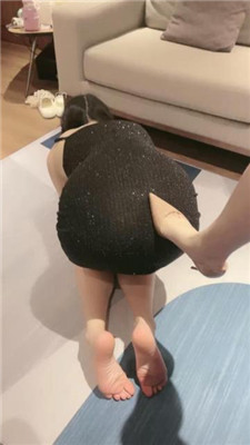 图片[12]-樱桃大大】女神母狗-吃口水鞭打/骑马转胯/羞涩舔jio/插嘴