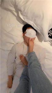 【超级咚咚】裸足全体重踩踏/圣水/恋足狂舔_绳缚吧