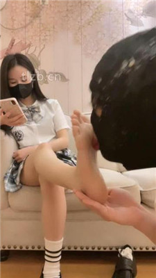 图片[5]-婪S】JK学生主-舔脏鞋底/叼白袜/舔裸足/踩踏喂食完整版】