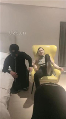 图片[16]-小月牙】喝口水圣水/鞋抽耳光/藤条抽完整版】