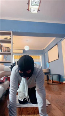 【不期而遇】耳光强制圣水/板鞋高跟踩踏/内裤塞嘴/深喉闻白袜_绳缚吧