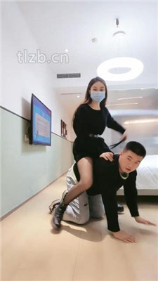 图片[8]_重庆男神】开发路人S-抽耳光/骑马鞭打/短靴踩踏/黑丝脚喂酸奶_HD绳艺资源网