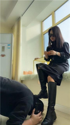 图片[12]_辣姐】贱奴养成计划-迷恋靴子黑丝美腿_HD绳艺资源网