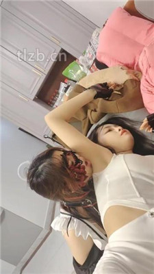 图片[19]_丫丫啊】母畜-捆绑闻白袜窒息/长靴踩踏/插嘴闻腋下双视角版】