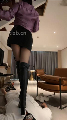 图片[7]_亚兮】模特S-白袜塞嘴/骑马/长靴踩虐/坐脸窒息/捆绑