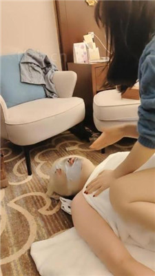 图片[13]_丫丫】短靴踩踏/喂圣水/耳光/清理臭袜脏鞋底/袜子塞嘴