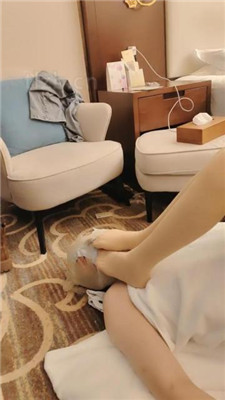 图片[14]_丫丫】短靴踩踏/喂圣水/耳光/清理臭袜脏鞋底/袜子塞嘴