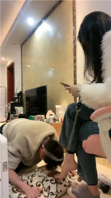 图片[2]_佳佳】耳光+浓痰专场