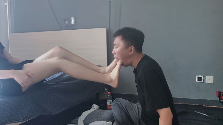 图片[20]_沐沐S】长靴踩踏，面部摧毁，踩脖子窒息