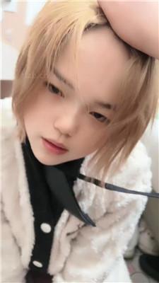 图片[12]_貂蝉母畜-清纯闺蜜做S-高跟肉丝诱惑/舔内裤/圣水面包