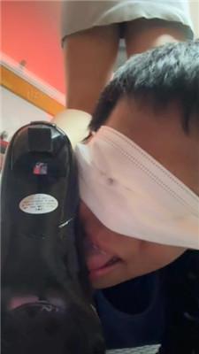 图片[15]_倪梵物化人体擦鞋器