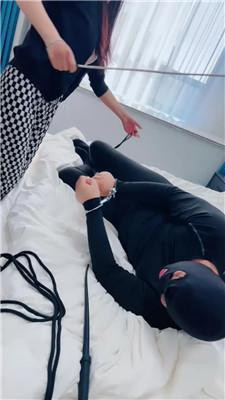 图片[4]_芷镜小主藤条重度狂抽鞭刑