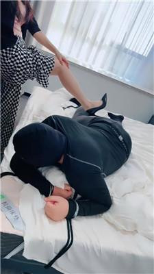 图片[7]_芷镜小主藤条重度狂抽鞭刑
