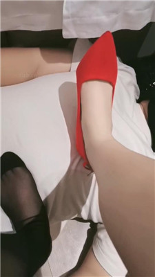 图片[13]_梦熙深夜黑丝美腿虐家奴