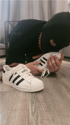 【小雅老师】狗笼圈养犬化绿帽前任【下】_绳缚吧