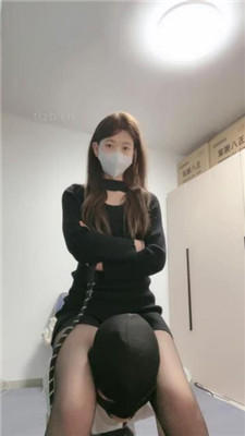 图片[15]_樱子大人】狗链遛狗/转胯骑马/掐乳/鞭打/踩踏