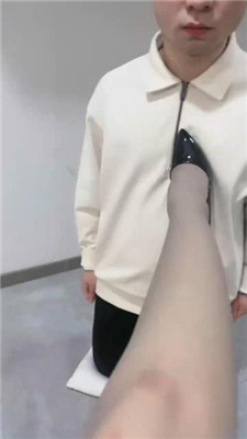 图片[2]_亿姐】全体重踩踏/鞭打sp/揪耳朵/提档