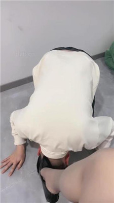 图片[3]_亿姐】全体重踩踏/鞭打sp/揪耳朵/提档
