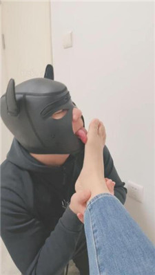图片[16]_上上】夜跑后超臭船袜让男友闻完整版】