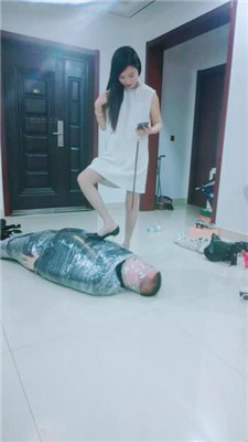 图片[4]_千寻大大】高跟踩虐木乃伊地毯狗完整版】