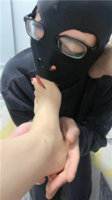 图片[17]_DSisley】高跟肉丝美腿诱惑舔完整版】