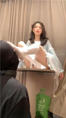 图片[5]_小麦】皮鞋白袜萝莉S-磕头求虐/掐乳/臭脚狂舔