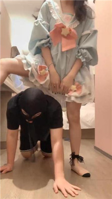 图片[16]_小麦】皮鞋白袜萝莉S-磕头求虐/掐乳/臭脚狂舔