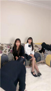 【静静香】双S-高跟美腿踩虐/拽狗链/骑马踩踏耳光【双视角版】_绳缚吧