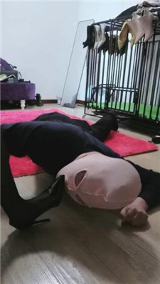 图片[20]_凌儿】骑马转胯/高跟踩喂食/口水