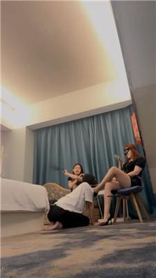 UU双S骑马转胯鞭打/跪舔脏鞋脚插嘴窒息四视角完整版JS240720-13 网友原创 第2张