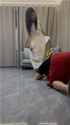 素人挖掘机黄色运动鞋白棉袜气味辱/鞭打羞辱 bf43231 网友原创 第8张