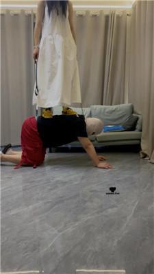 素人挖掘机黄色运动鞋白棉袜气味辱/鞭打羞辱 bf43231 网友原创 第9张