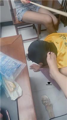 芊芊黑丝美腿玩虐/藤条鞭打双视角版 JS240731-27 网友原创 第3张